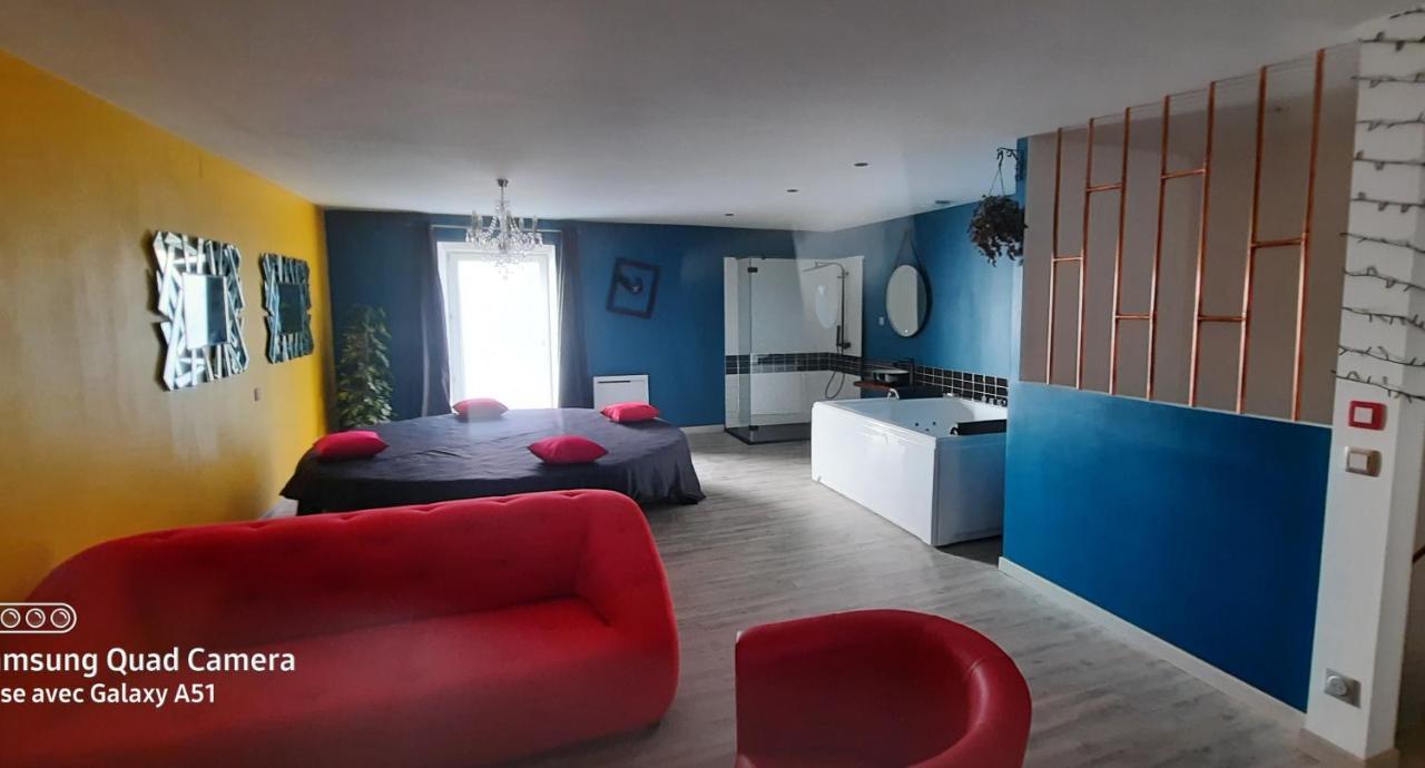 Nuit Insolite-Room Love Saint-Germain  Exterior foto