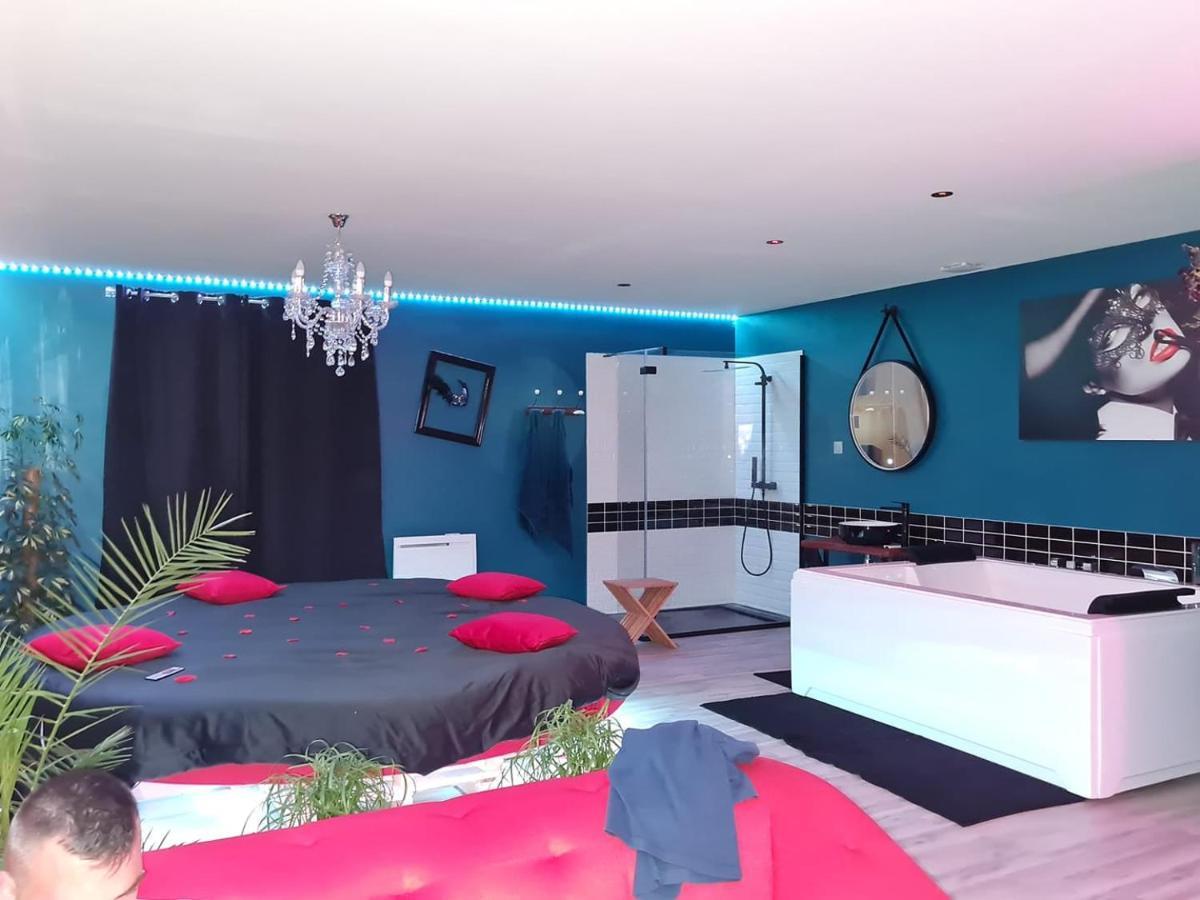 Nuit Insolite-Room Love Saint-Germain  Exterior foto