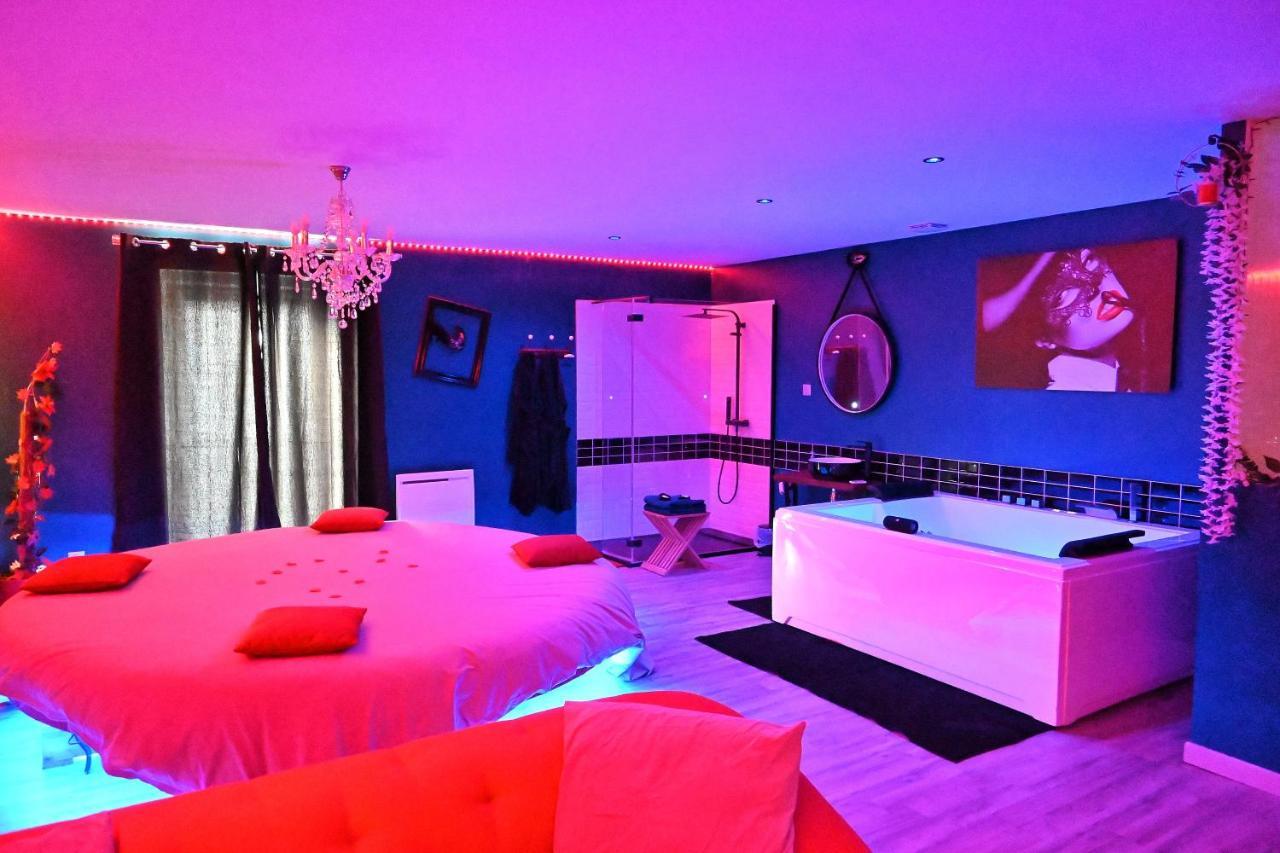Nuit Insolite-Room Love Saint-Germain  Exterior foto